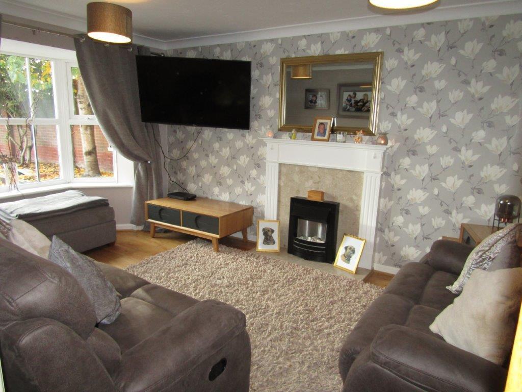 Hunters Row, Boroughbridge, York 4 bed detached house £355,000