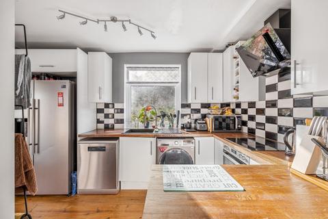 16 Ashdene Avenue, Bristol, BS5 6QH