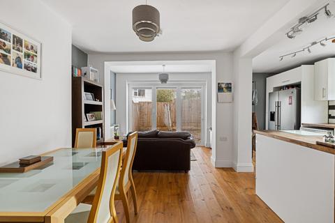 16 Ashdene Avenue, Bristol, BS5 6QH