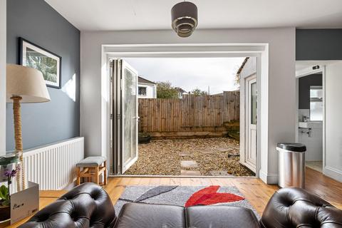 16 Ashdene Avenue, Bristol, BS5 6QH