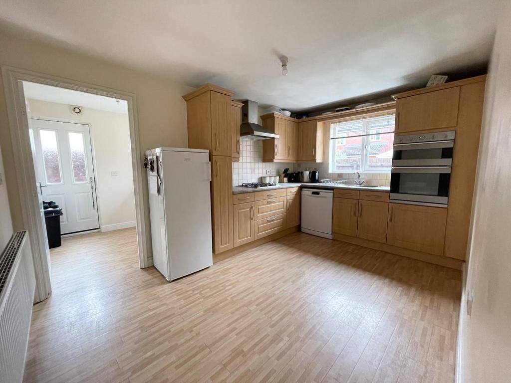 Windfall Way, Elmbridge, Gloucester 4 bed detached house £425,000
