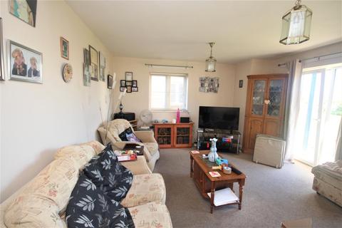 2 bedroom flat for sale - West Quay, Newhaven