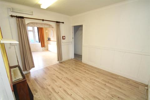 3 bedroom house for sale - Elgin Drive, Swindon