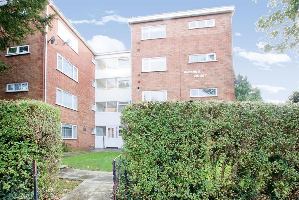 Weston Grove Road, Southampton 1 bed flat £130,000