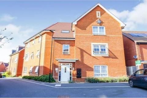 2 bedroom flat to rent, Charles Arden Close, Southampton