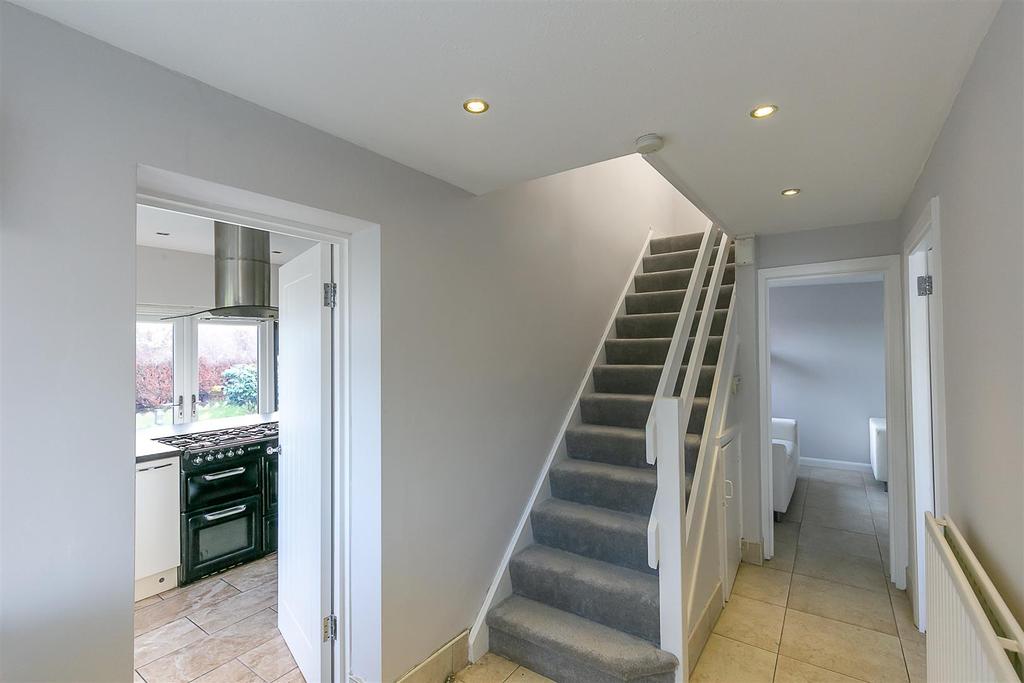 Cheswick Drive, Gosforth, Newcastle upon Tyne 5 bed semidetached house