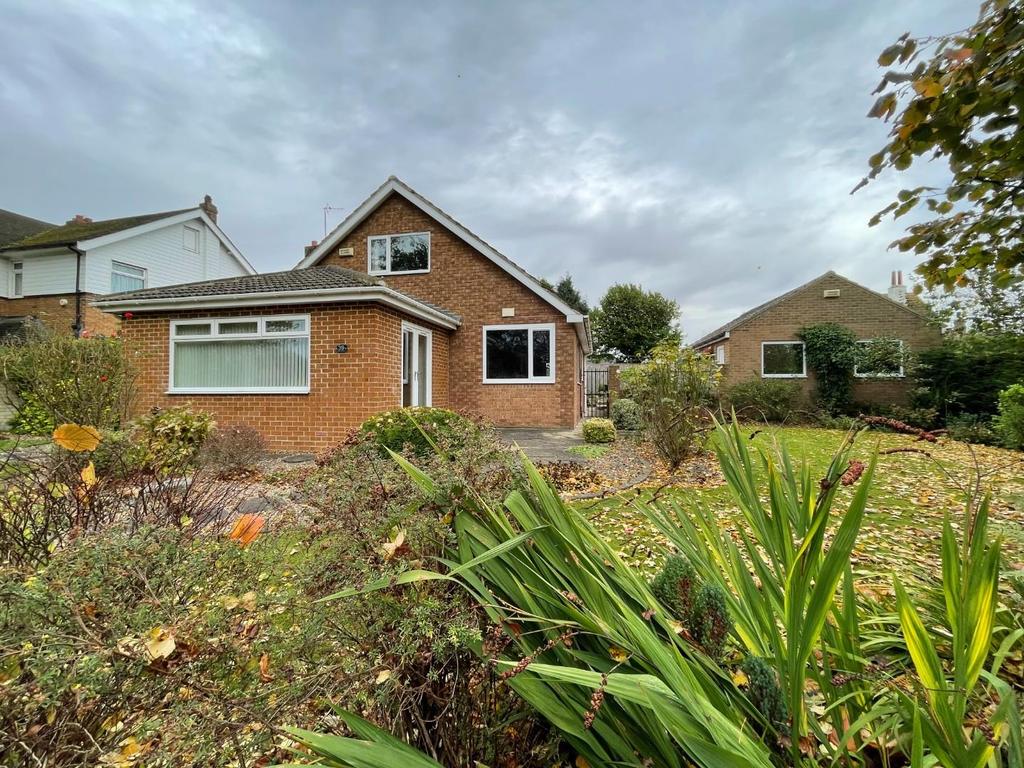 The Green, Thornaby, StocktonOnTees 4 bed detached bungalow £350,000