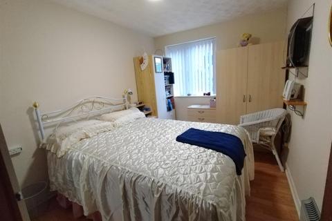 2 bedroom maisonette for sale - Highmoor, Marina, Swansea