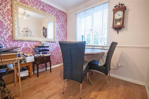 23 Notley Green, Great Notley, Braintree, CM77 7US