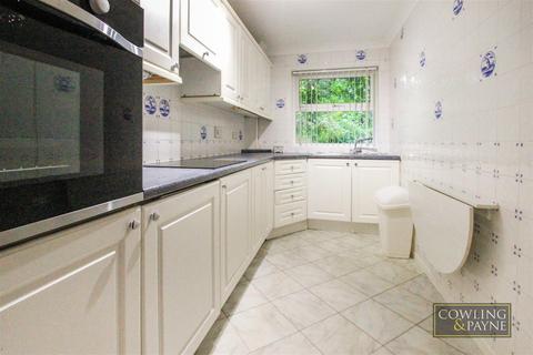 2 bedroom apartment to rent - CPO9051 - 'Holly House' Brentwood