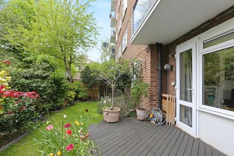 Flat 35, Boundary House Bethwin Road, London, SE5 0YD