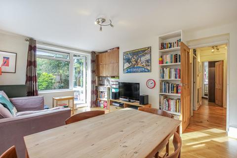 Flat 35, Boundary House Bethwin Road, London, SE5 0YD
