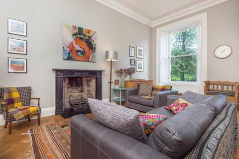 2 bedroom flat to rent, Royal Circus, Edinburgh, EH3