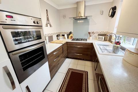 11 The Pastures, Northampton, NN2 8DD