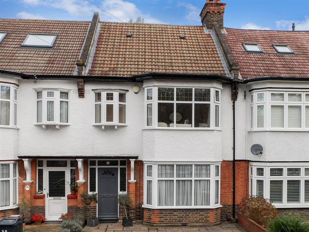 Ashburton Avenue, Croydon, Surrey 3 bed terraced house £550,000