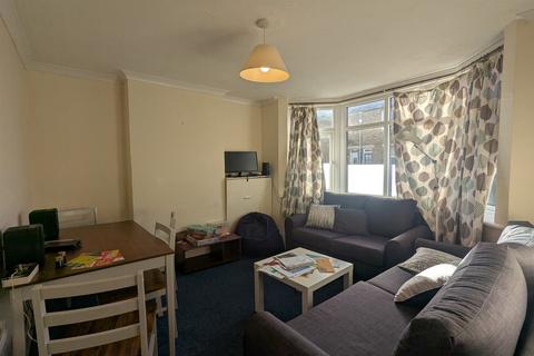 undefined, Catherine Street, Cowley, Oxford, Oxfordshire, OX4