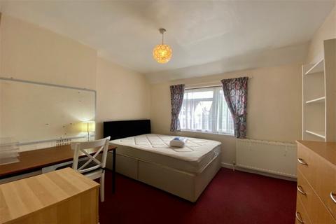 5 bedroom end of terrace house to rent, London Road, Headington, Oxford, Oxford, OX3