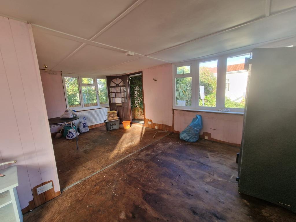 mereoak-park-reading-berkshire-rg7-2-bed-park-home-95-000