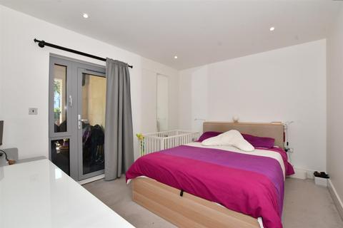 1 bedroom flat for sale - Dagnall Park, South Norwood