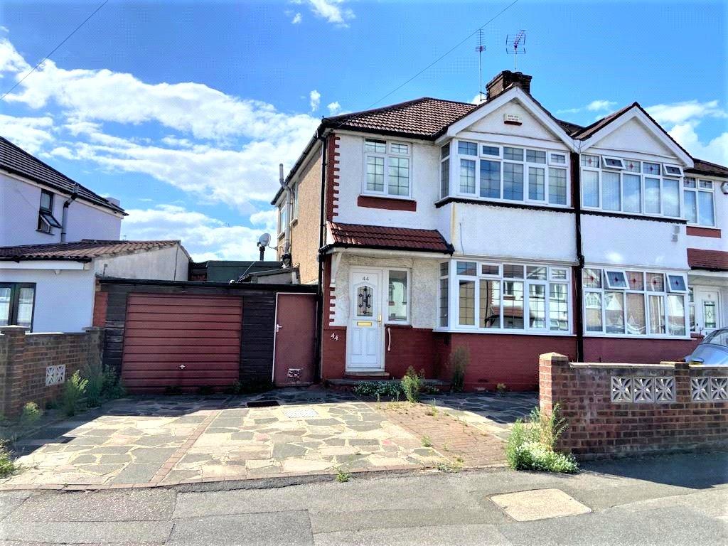Roseville Road, Hayes, Greater London, UB3 3 bed semidetached house £575,000
