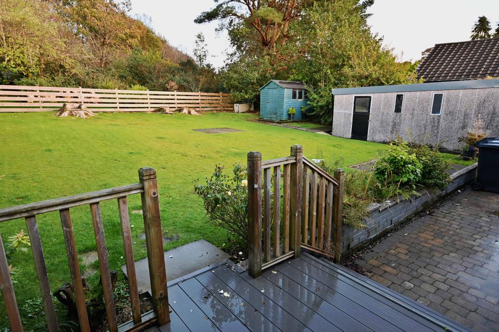 24 Lochan Avenue, Dunoon 3 bed bungalow for sale £210,000