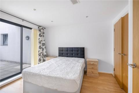 2 bedroom apartment to rent, Tabard Street, London, SE1