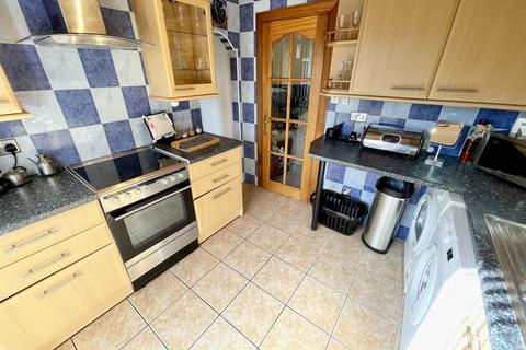 77 Dalry Road, Kilbirnie, KA25 6JB