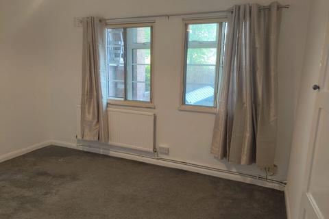 2 bedroom ground floor flat for sale, Acre Lane, Wallington, Surrey