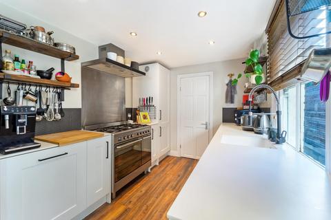 13 Eastbourne Road, Brentford, TW8 9PG