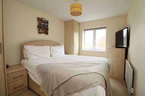 3 bedroom semi-detached house for sale - Viburnum Road, Almondsbury, Bristol, Gloucestershire, BS32