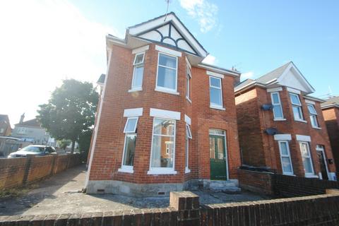 6 bedroom detached house to rent, Student house on Stanfield Road