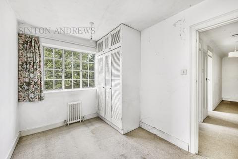 123 Ealing Village, London, W5 2EB