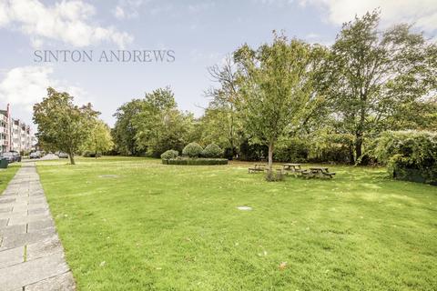 123 Ealing Village, London, W5 2EB