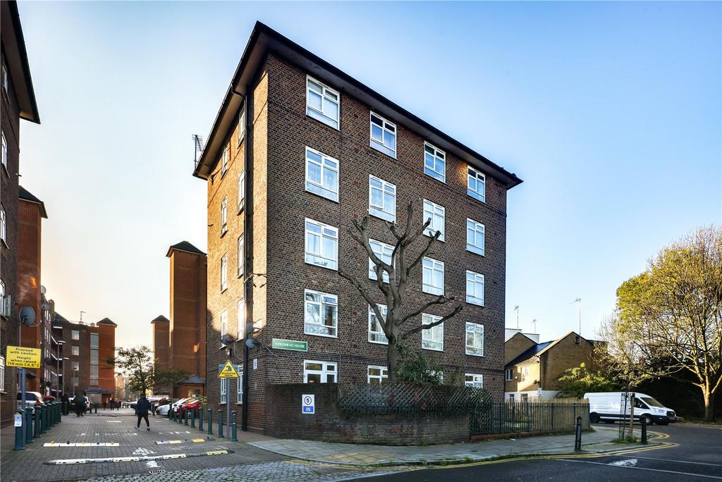 Kingsmead House, Homerton Road, Hackney, London, E9 1 bed flat for sale
