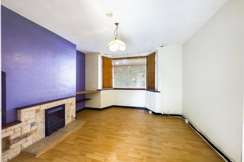 4 bedroom semi-detached house for sale - Park Avenue, Longlevens, Gloucester, Gloucestershire, GL2