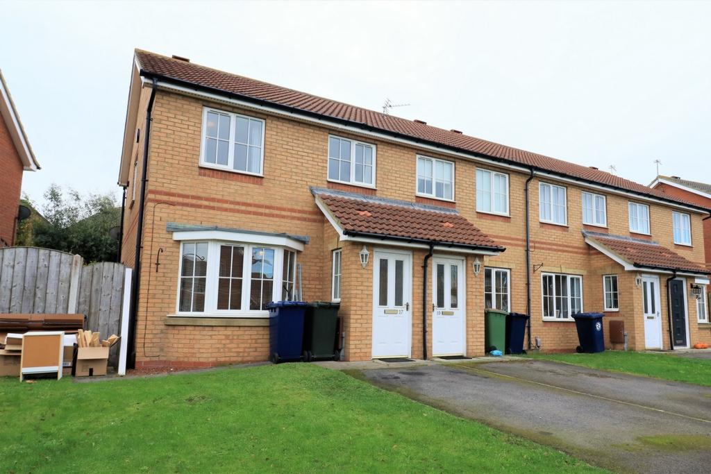 Cranbourne Drive, Redcar, TS10 3 bed house £750 pcm (£173 pw)