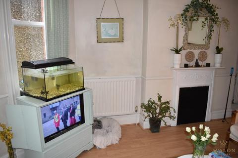 1 bedroom flat to rent, Bournemouth, Dorset, BH8