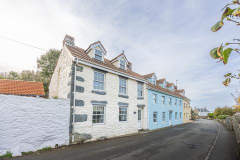 3 bedroom semi-detached house for sale - Route Du Coudre, St. Pierre du Bois, Guernsey