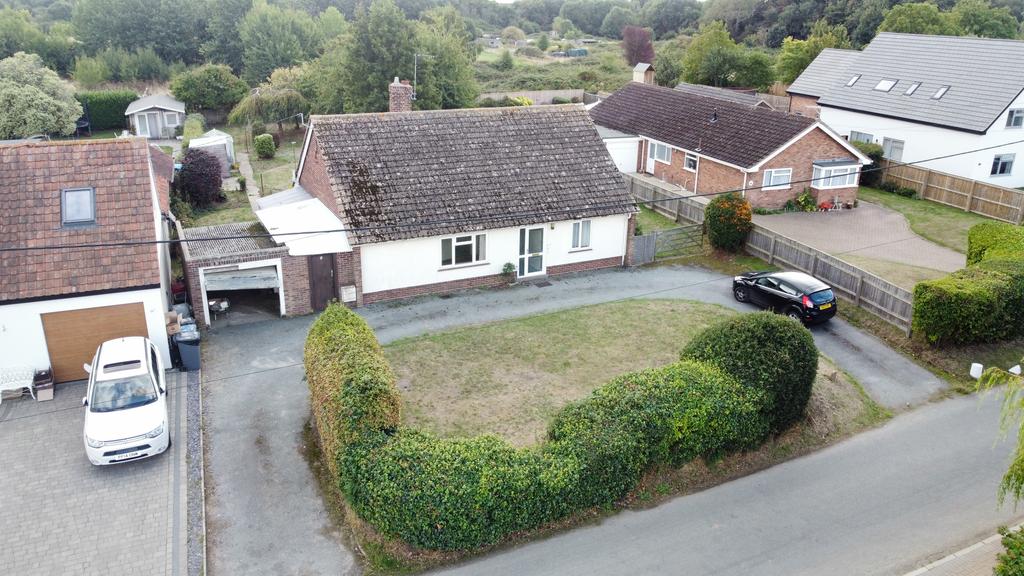 Trimley St Mary, Nr Felixstowe, Suffolk 2 bed bungalow for sale £595,000