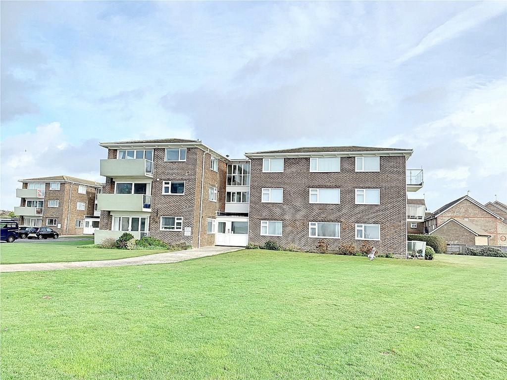 The Martlets, Rustington, Littlehampton, West Sussex, BN16 2 bed