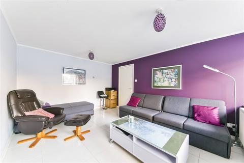 1 bedroom flat to rent, Vale Royal House, Charing Cross Road, London