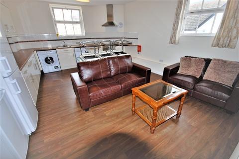 5 bedroom apartment to rent, Gloucester Street, Leamington Spa, CV31