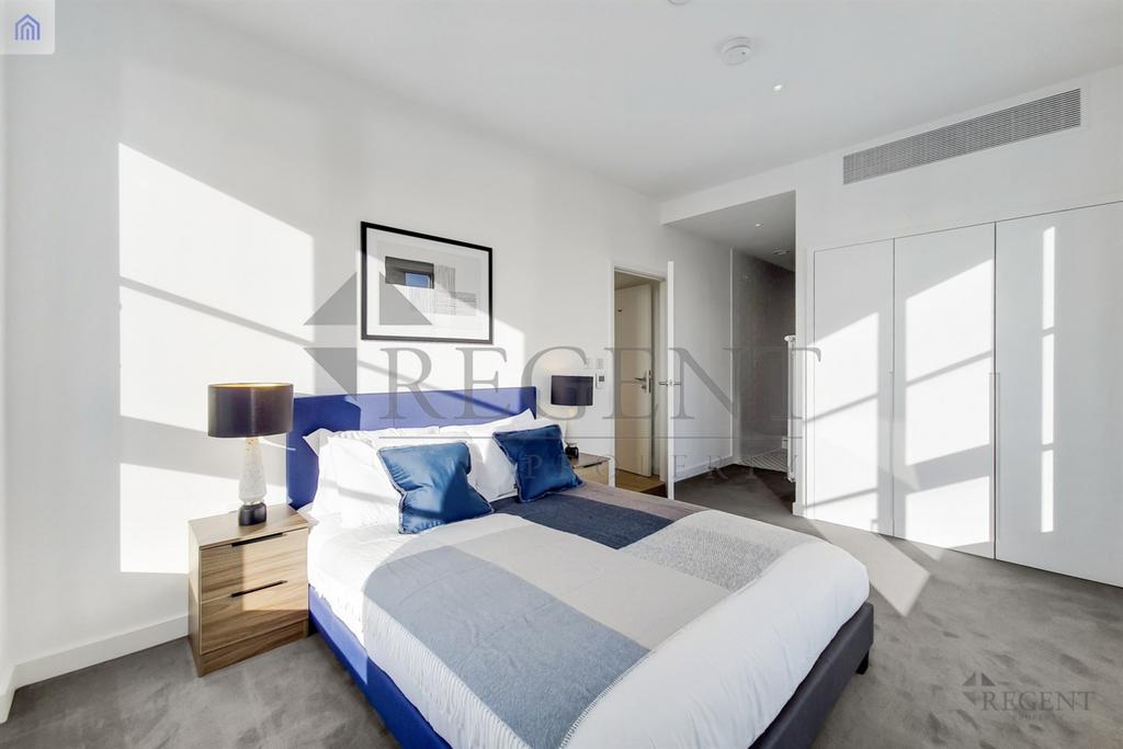 Main bedroom