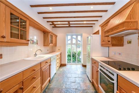 3 bedroom semi-detached house to rent, Catherington, Waterlooville, Hampshire, PO8