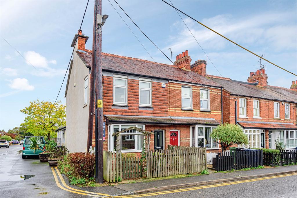 Newtown Road, Marlow 3 bed semidetached house £650,000