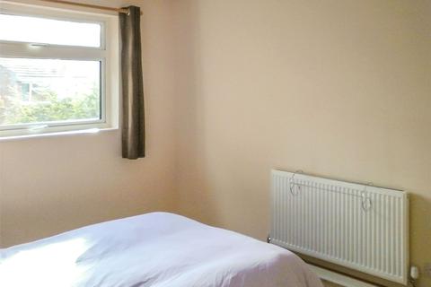 3 bedroom end of terrace house for sale - Drayton Close, Bracknell, Berkshire, RG12