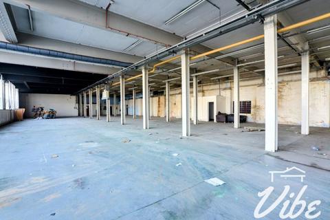 Property to rent - Lawley Street, Stoke On Trent ST3