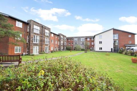 2 bedroom apartment for sale - Forest Close, Wexham, Slough, Berkshire, SL2