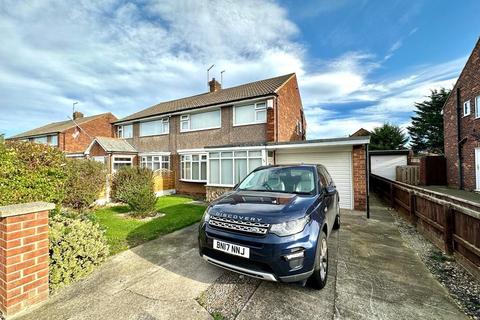 3 bedroom semi-detached house for sale - Cotswold Drive, Redcar TS10