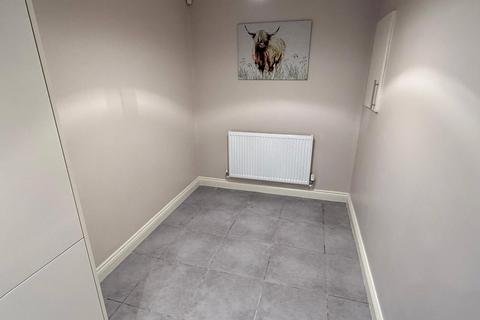 2 bedroom end of terrace house to rent, St. Faiths Manor, Wakefield, West Yorkshire, WF1